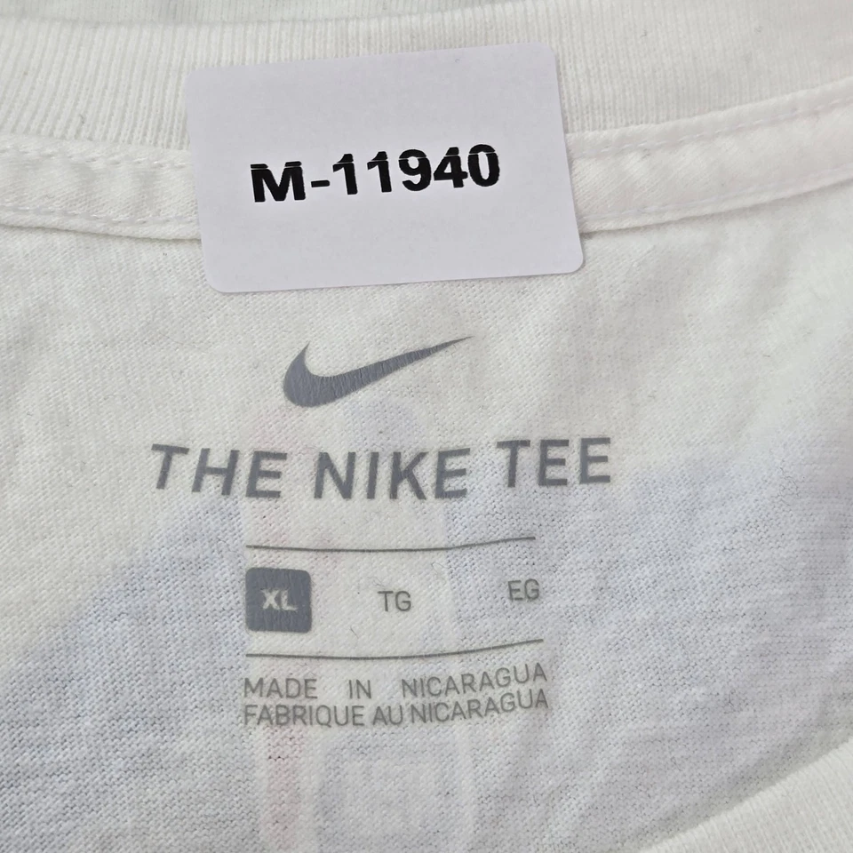 Camisa de hombre Los Angeles Lakers XL Nike Anthony Davis 3 The Tee ropa deportiva nueva con etiquetas Foto 2 de 4