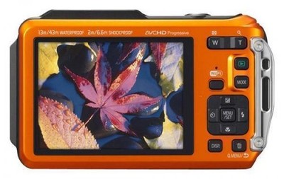 Panasonic LUMIX DMC-TS5 / DMC-FT5 16.1MP Digital Camera - Orange
