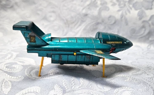 DINKY TOYS #101 original vintage THUNDERBIRDS 2