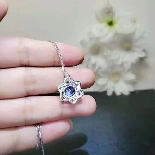 Подвеска в виде цветка танзанита круглой огранки 2,58 карата с покрытием из белого золота 14 карат - Изображение 2 из 4