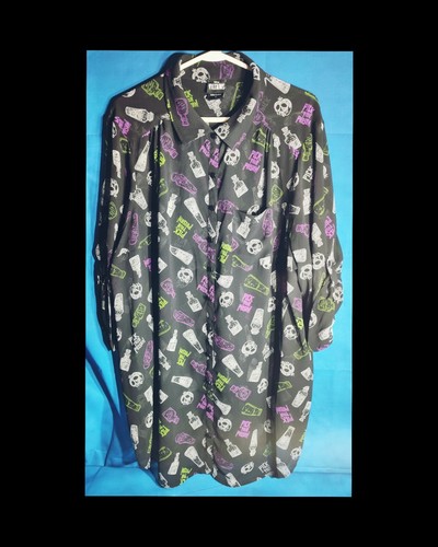 Torrid Button Down Sheer Tunic Disney Villains Poison Size 3