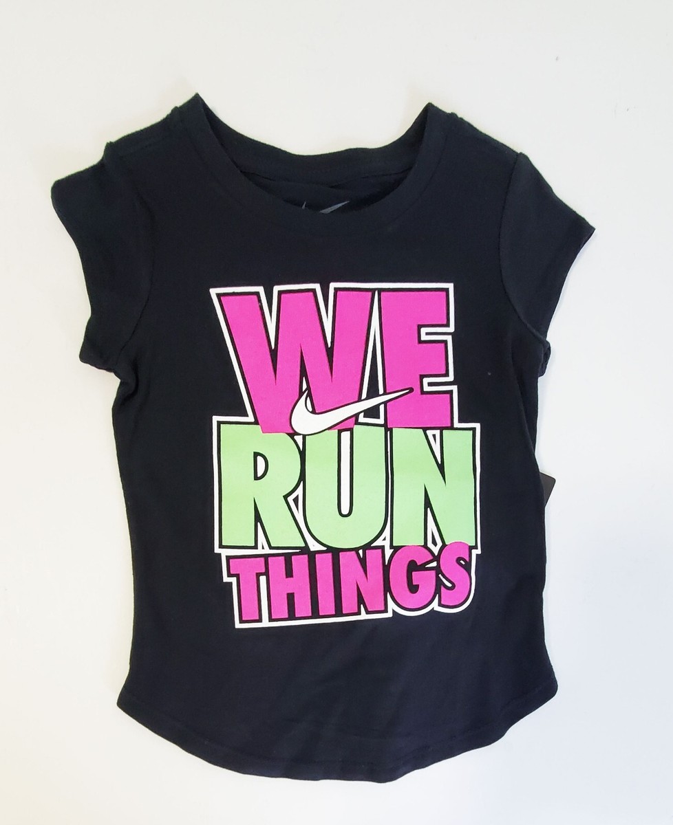 nike we run this t shirt