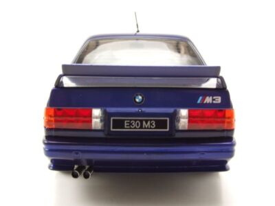 Kith BMW E30 M3 18分の1 ダイキャストカー マンプロ Kith BMW E30 M3