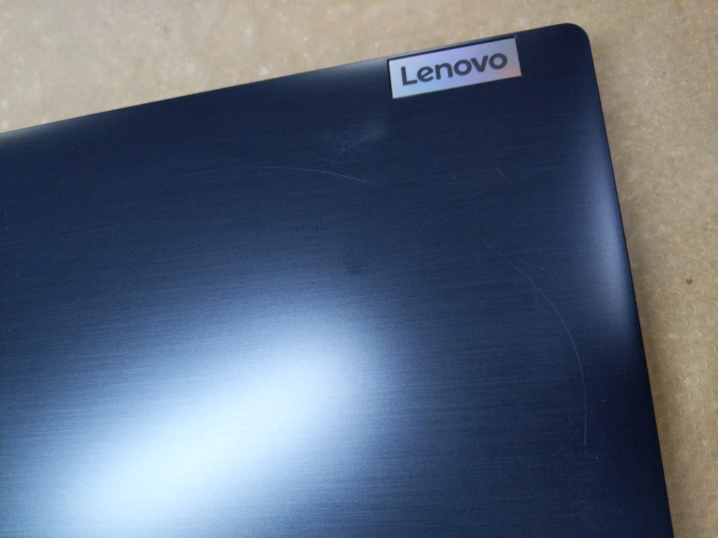 Lenovo IdeaPad 3 15.6