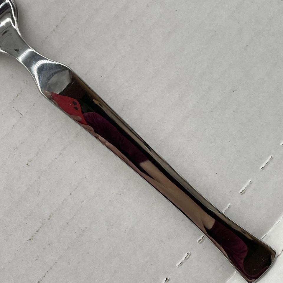 Oneida Silver Mod Pattern Dinner Fork 7.5" Stainless, Glossy, Community, USA - Image 2 of 4