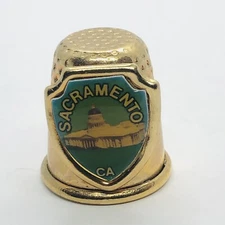 Sacramento California Souvenir Gold Tone Metal Thimble w/ Capitol
