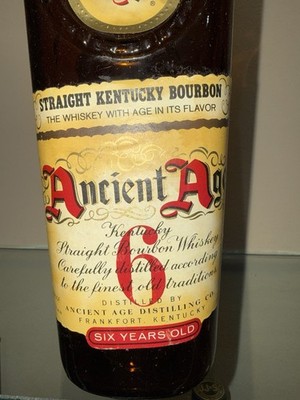 古酒　Ancient Age 6 Years Old Bourbon Vtg 1967 Ancient Age 6-Year Bourbon Whiskey 4/5 Quart Bottle