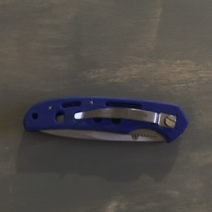 Folding Pocketknife Blue Metal Handle Stainless Clip Point Combo Blade, Clip