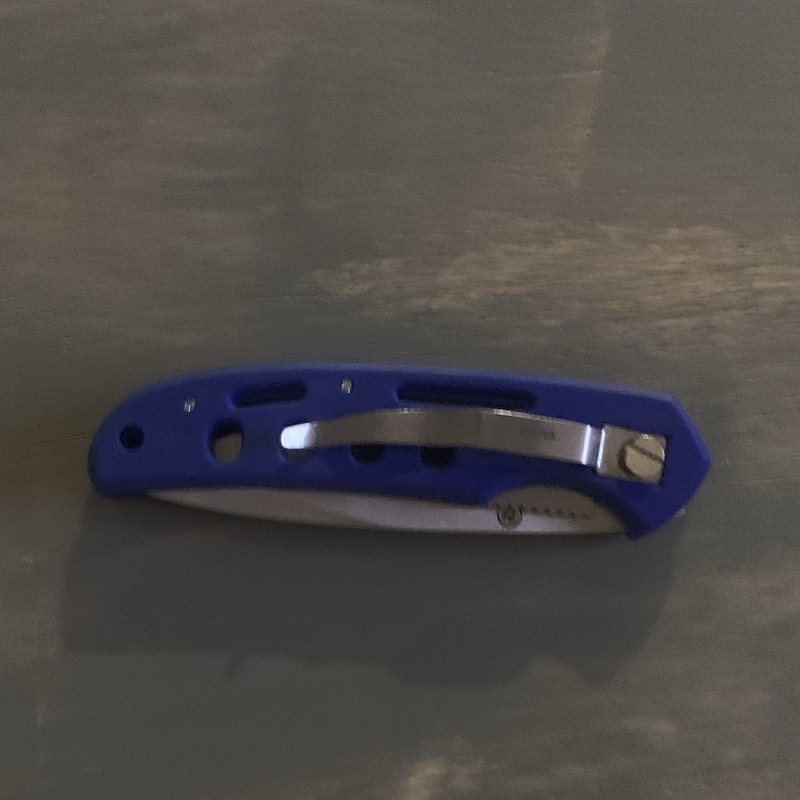 Folding Pocketknife Blue Metal Handle Stainless Clip Point Combo Blade, Clip