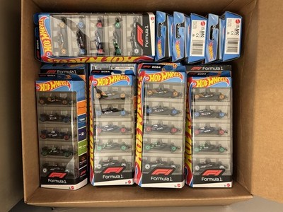 Hot Wheels Formula 1, 5 Pack LOT  X85 Sets - Mclaren Alpine Red Bull Sauber Haas