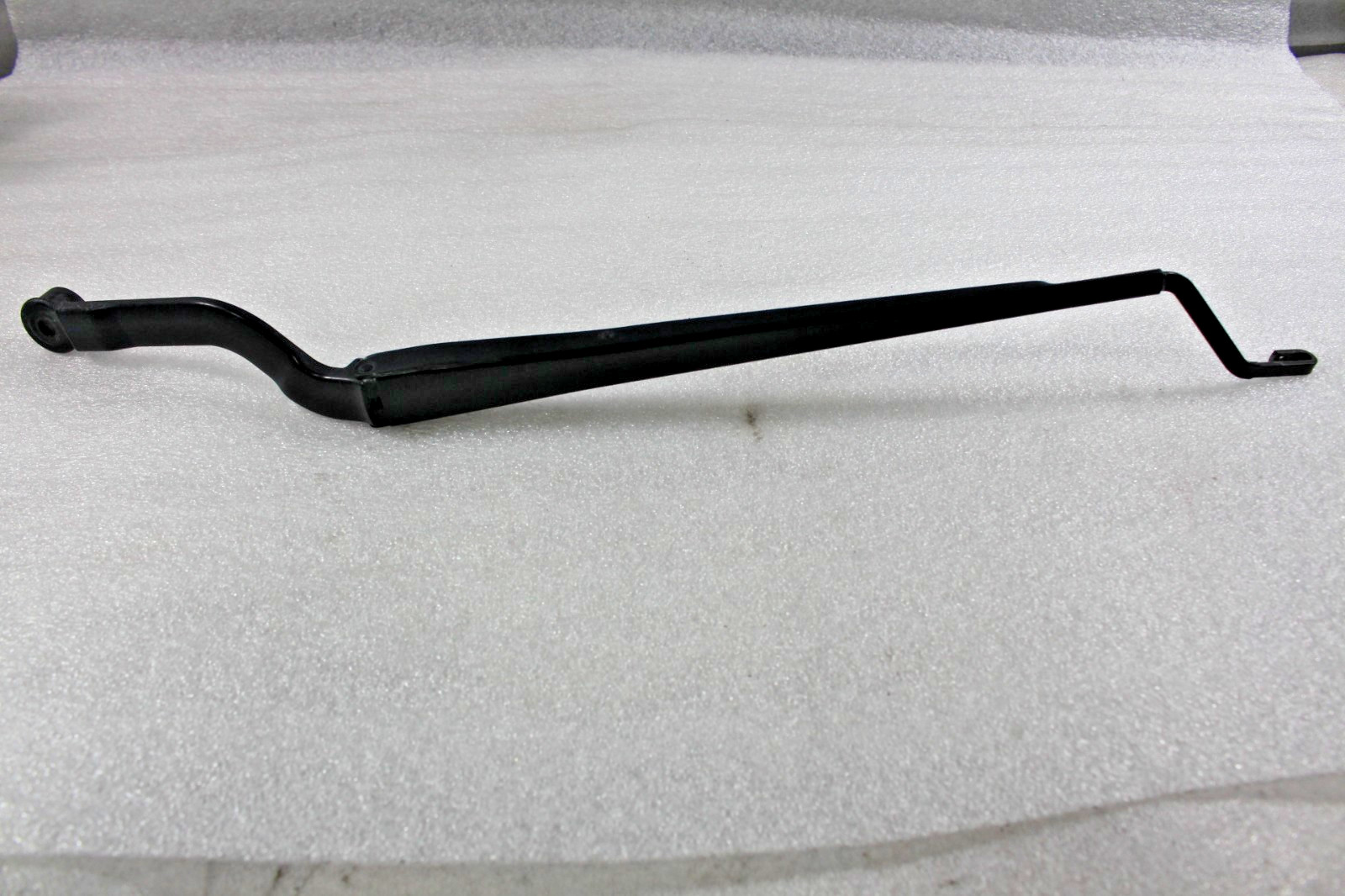 Maserati Quattroporte, RH, Right, Wiper Arm, Used, P/N 67843100