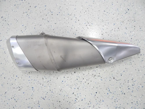 BODY, MUFFLER