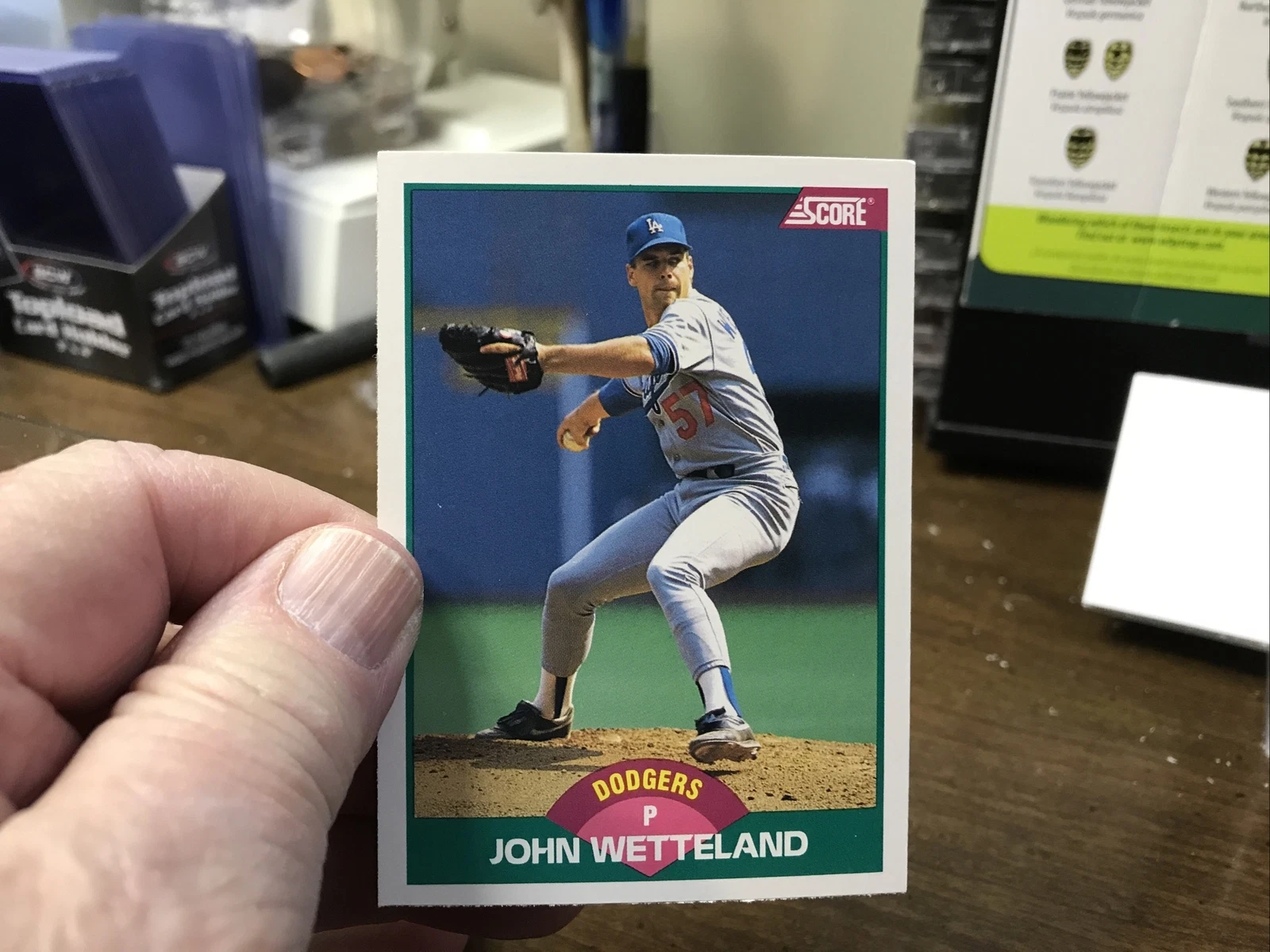 1989 Score Rookie/Traded Baseball Card #90T John Wetteland Rookie