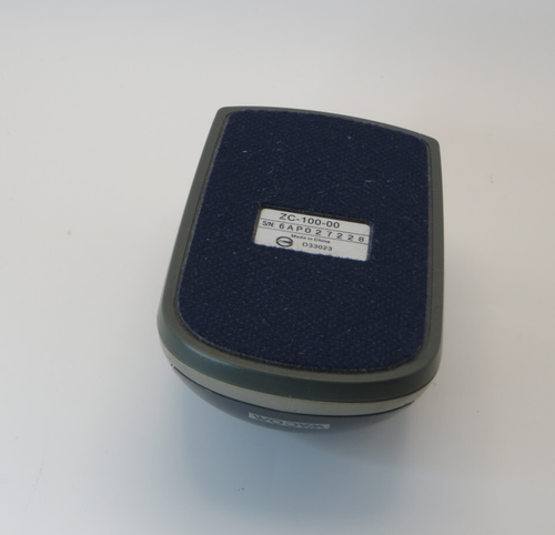 Wacom Model ZC-100-00 Gray Bluetooth Wireless 5 Button Tablet Mouse Intuos 3 B52 - Photo 2/4