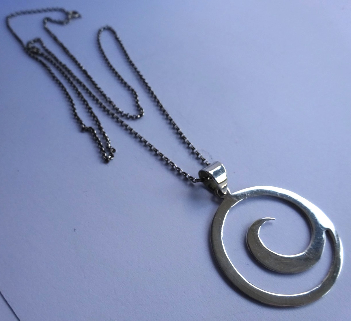 Stylish vintage solid sterling silver pendant & 2… - image 4