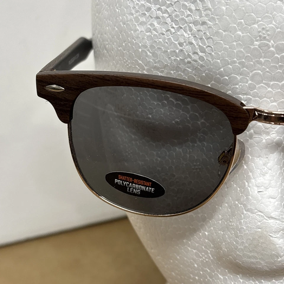 Pugs Sunglasses New Polycarbonate 100% UV400 Protection Wood Grain Gold Accent - Image 4 of 4