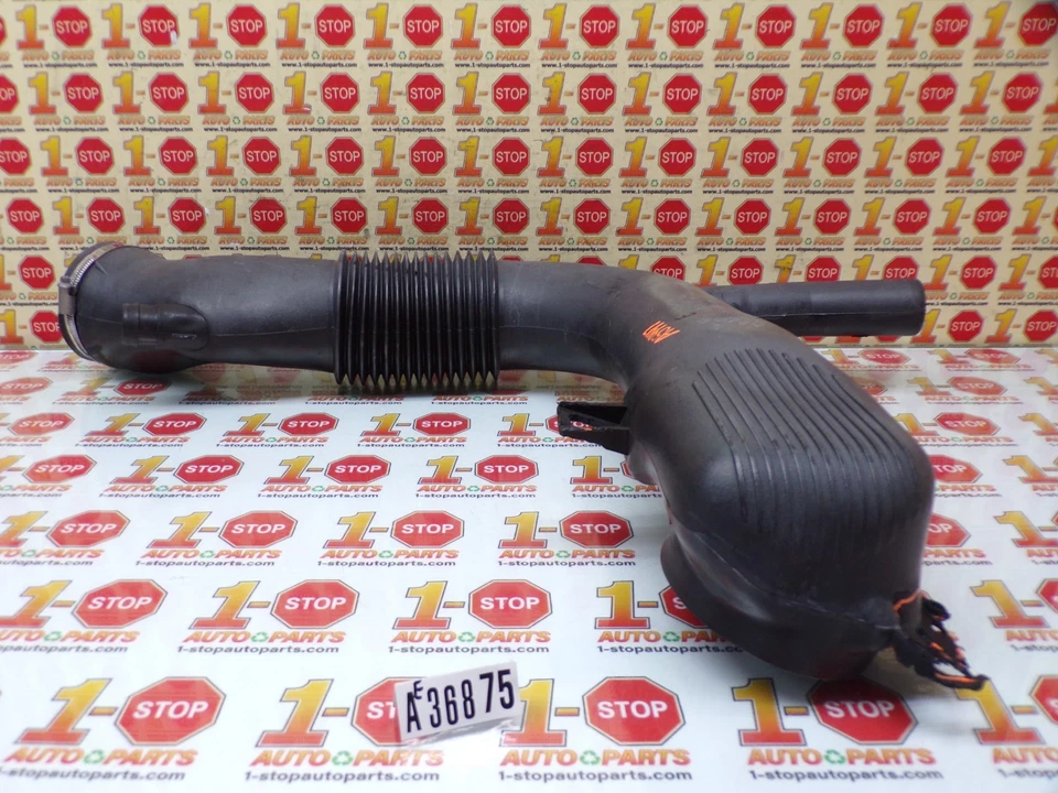 Jaguar XJ8 1998 4,0 L tubo de admisión de aire NNC3555BA fabricante original Foto 2 de 4