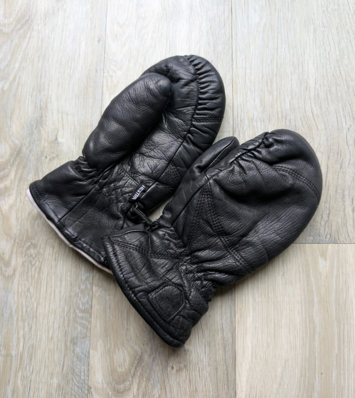 Hestra Leather Mittens Gloves Black Size 7 100% Cowhide Lined Insulated Ski Snow