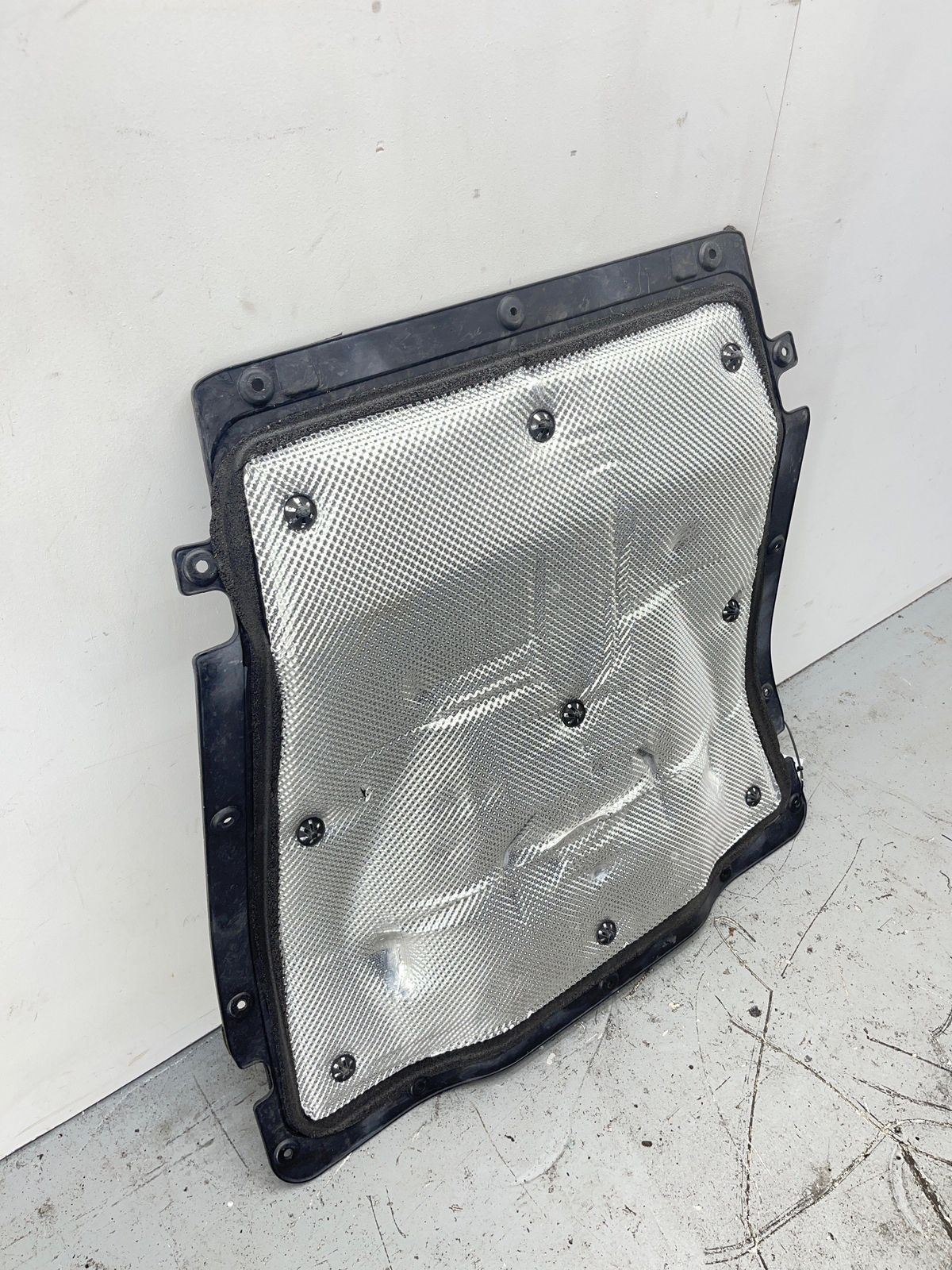 2020-2023 MCLAREN GT 4.0L ENGINE COVER TRIM PANEL FORGED CARBON OEM 2021 2022
