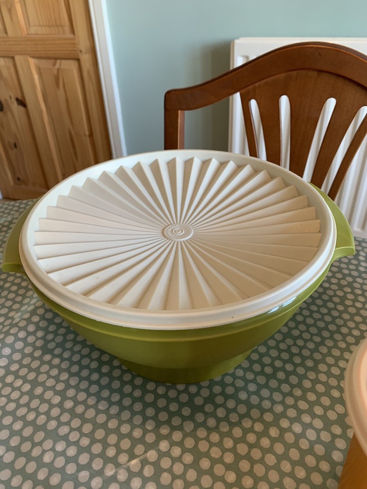 JOB LOT BUNDLE VINTAGE TUPPERWARE FOOD STORAGE CONTAINERS eBay