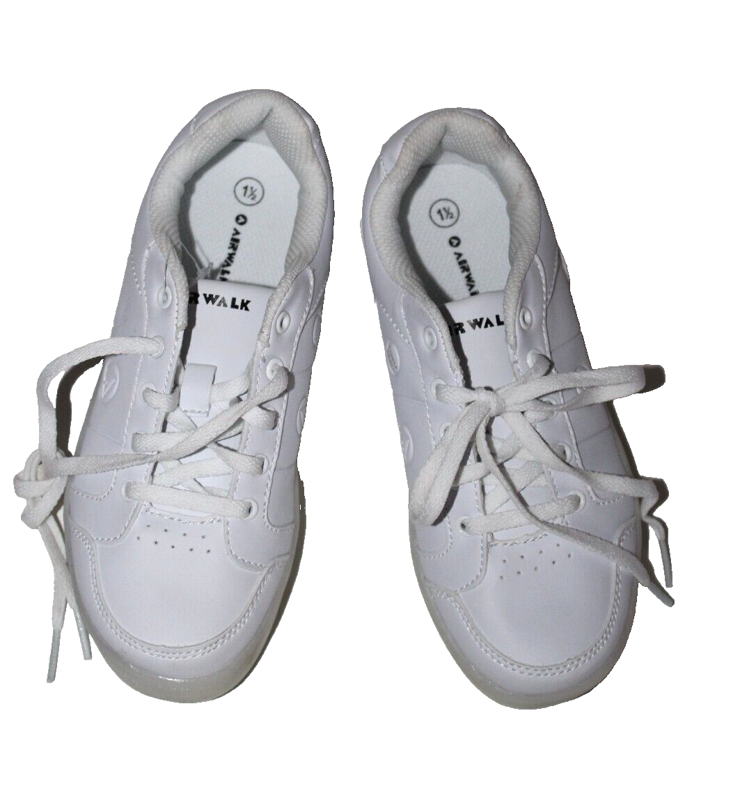 Airwalk Kids' Jazz Low Cut White Rose Gold Light-up Lace-up