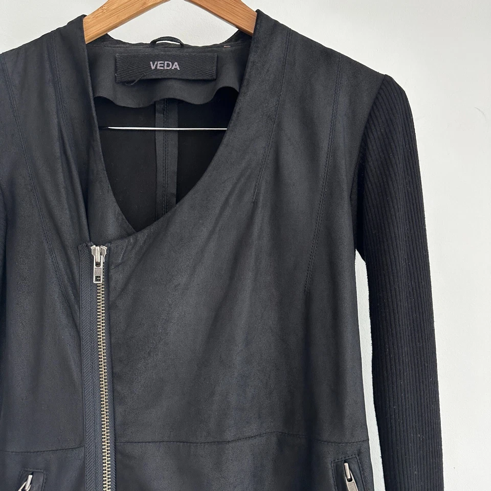 Veda кожаная куртка женщин XS черный мотоциклиста асимметричный молнии вязаный рукав острый - Изображение 2 из 4