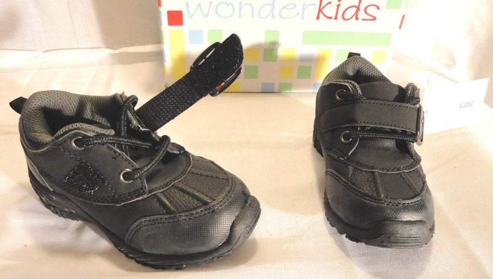 ZAPATOS DEPORTIVOS WONDER KIDS AXEL 2, NIÑOS PEQUEÑOS NEGROS, TALLAS 6,7,8, ENVÍO GRATUITO Foto 3 de 4