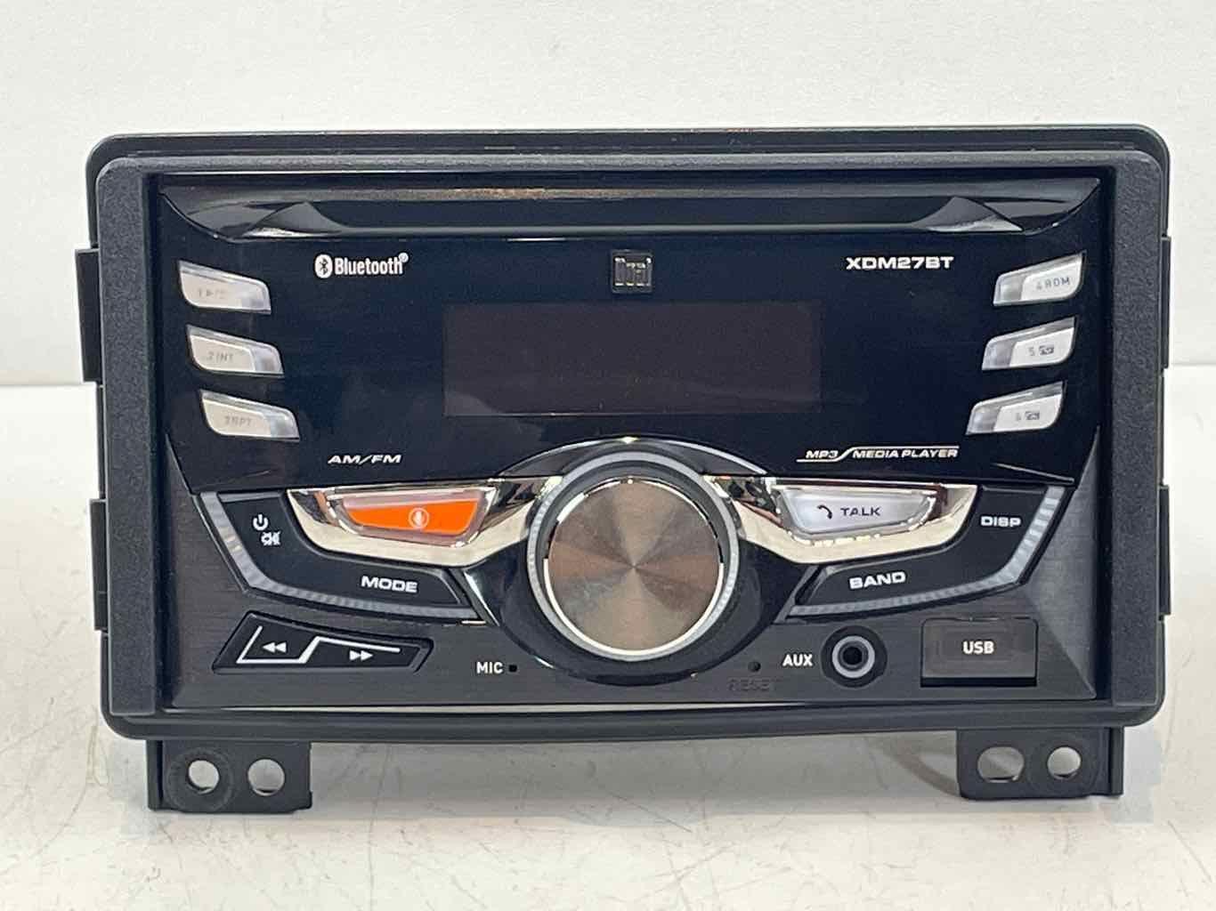 Dual Digital Radio Media Receiver DXRM57BT Taken From 2006 LINCOLN