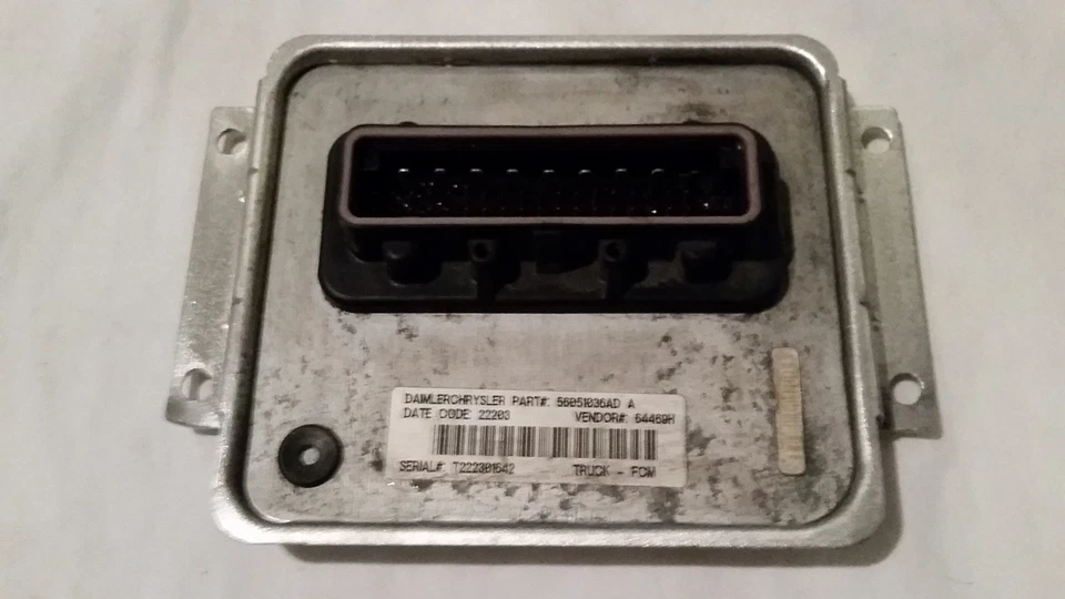 Dodge Ram 1500 2002-2005 relé multifunción control delantero módulo de potencia tipm fcm Foto 3 de 3