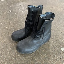 US Military Extreme Cold Weather 8R Combat Mickey Boots Black Made In USA