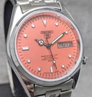 Vintage Seiko 5 automatic Day Date Movement No.7009A Japan made men's watch.