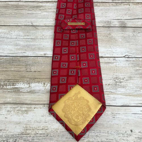 Donald J. Trump Tie Silk Red Geometric Gold Bar Long 60” x 3.5” Careerwear - Picture 5 of 14