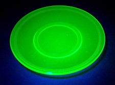 Akro Agate Large Stippled Band Transparent Green Plate s - Glows Black Light