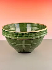 Vintage rustic farm 1930s McCoy Earthenware Green Glazed  Window Pane #9 Bowl