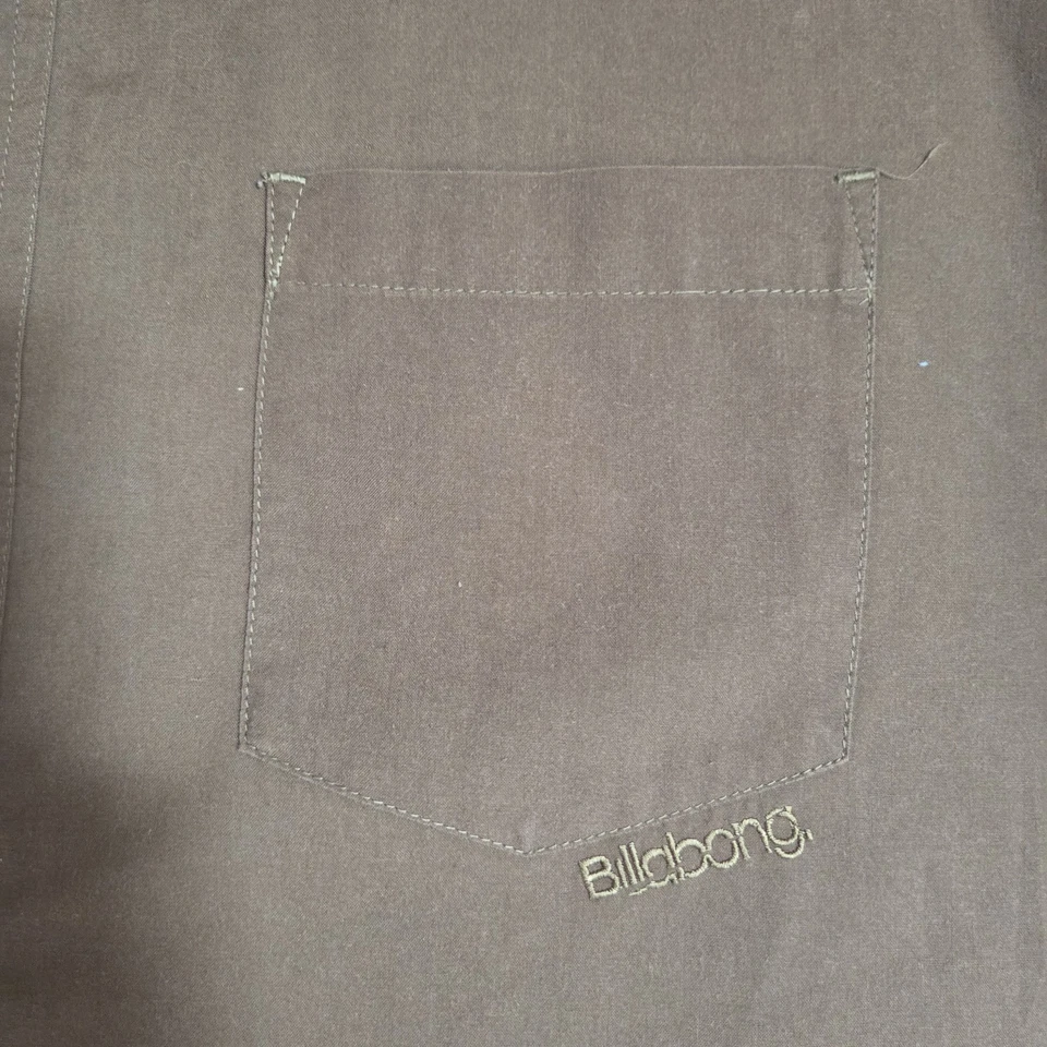 Billabong Shirt ~ Size L Men's ~ Brown Collar Button Pocket - Image 4 of 4