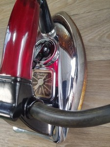 VINTAGE RARE 1946 AMERICAN BEAUTY SAD IRON (WORKS)