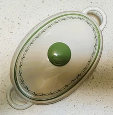 STUDIO NOVA GARDEN BLOOM 2 1/2 QUART 2 HANDLE CASSEROLE DISH WITH LID