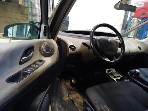 Tirador de puerta trasera derecha RENAULT ESPACE 4 PHASE 1 7701472932 - Imagen 9 de 9