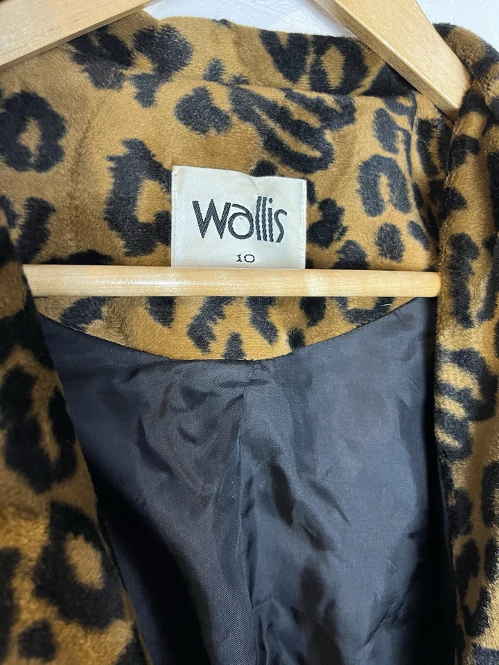 Vintage 90s Wallis Leopard Print Faux Fur Jacket UK 10 | Tan Black Animal Coat - Image 4 of 4