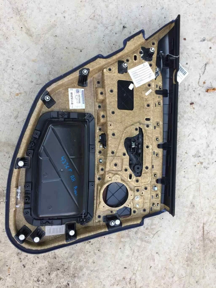 Rear Door Trim Panel BMW 528I Right 11 12 13 14 15 16 Foto 2 de 2