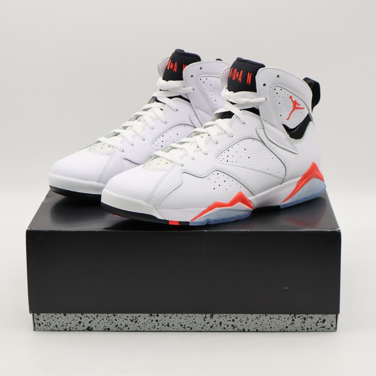 シューズ(男性用) CU9307-160 - Air Jordan 7 Retro 26.5 Amazon.com | Air Jordan 7 Retro Men's Shoes Size- 7.5