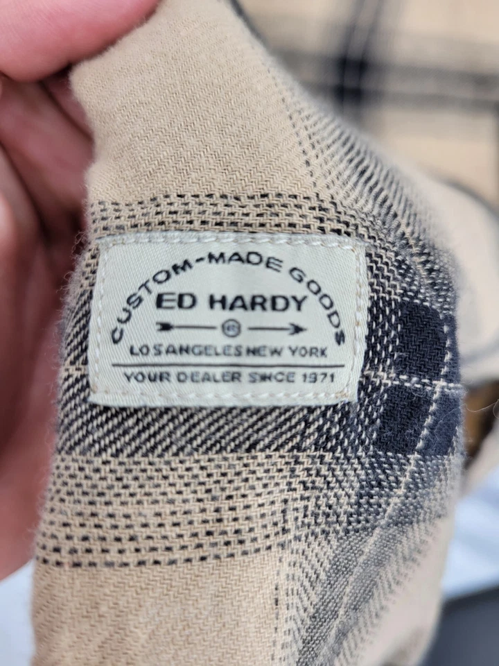 Camisa Ed Hardy Para Hombres Medum Bronceada Negra A Cuadros Manga Larga Abotonada Algodón Y2K Retro Foto 4 de 4