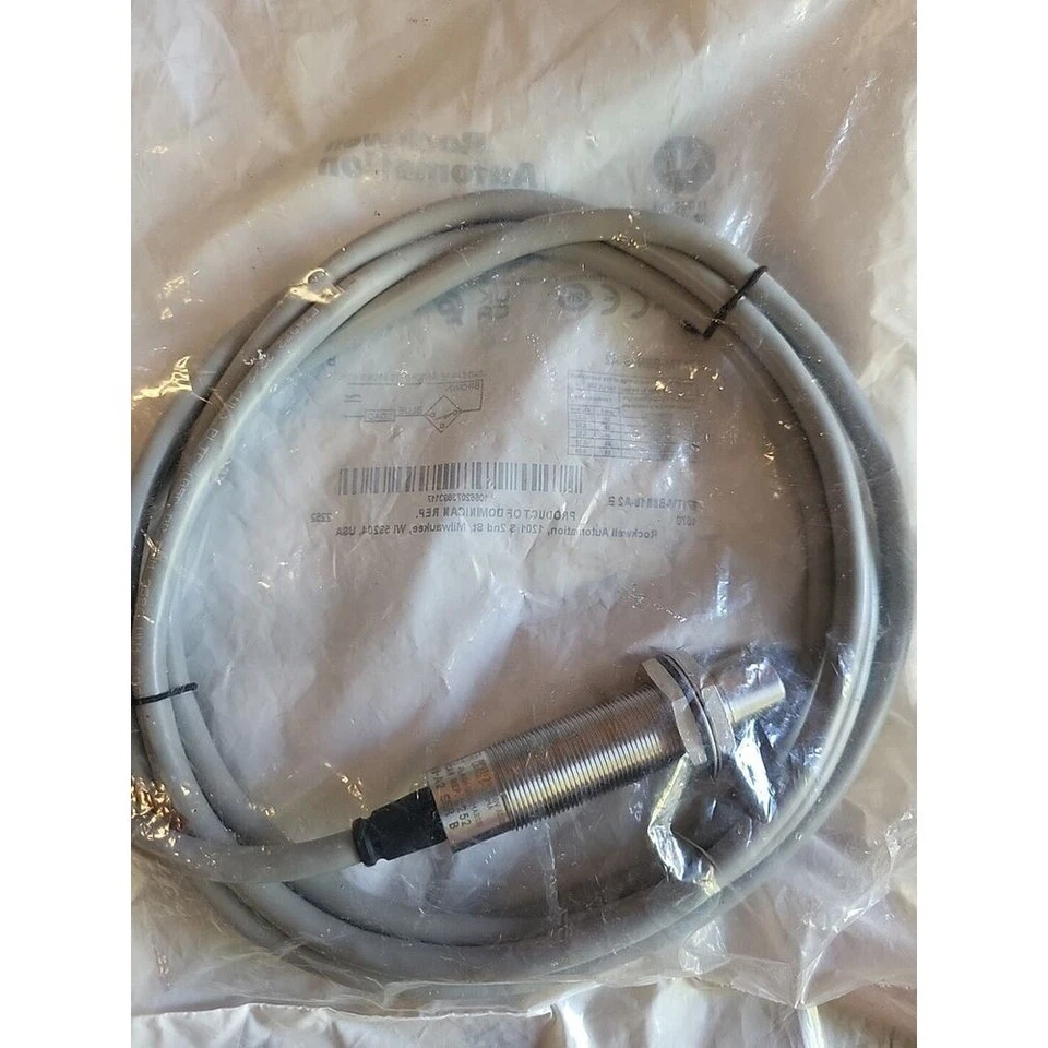 NEW 871TM-B8N18-A2 Proximity Sensor 8mm Distance 871TMB8N18A2 US Free Tax - Image 2 of 4