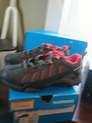 Shimano Womens Size 39 Or 7.2 Us SH-WM34 Black And Pink Cycling MTB Shoes SPD