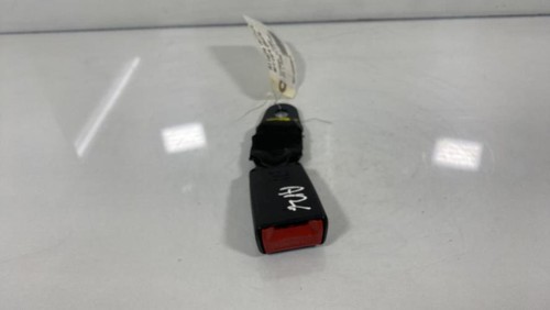 Attache De Ceinture De Sécurité Arrière Gauche CITROËN C5 Phase 2 - Référence 8974W9, Occasion En Bon état - Garantie 24 Mois