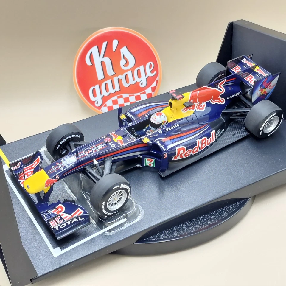 MINICHAMPS 1/18 Red Bull Racing Renault RB6 Sebastian Vettel 2010 110100005 - Image 2 of 4