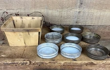 Vintage Rustic Split Wood Berry Box & 8 Glass Canning Jar Lids Country Farm