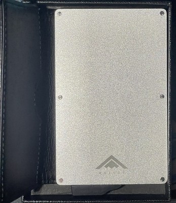 Stealth Men s Minimalist Wallet Card Trigger Black Leather