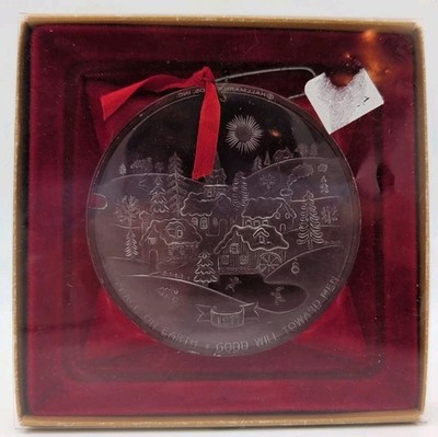 Vintage Hallmark 1977 Peace on Earth Goodwill Toward Men Christmas Ornament Etch
