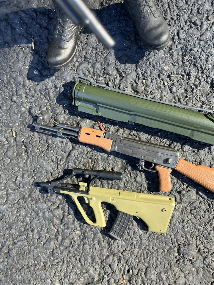 1/6 Dragon Hot Toys Gi Joe Kitbash 12” Vietnam War Soldier Action Figure D7 - Image 4 of 4